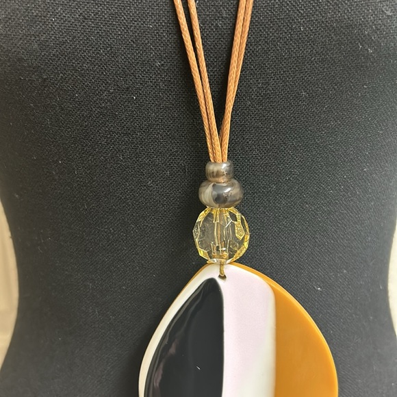 Necklace, Handmade Glaze Accents piece with adjustable strap, Black, Whi… - Picture 3 of 7